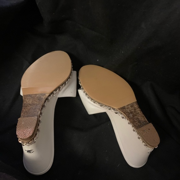 CHANEL PINK BEIGE CHAIN WEDGE MULES/SLIDES W/CHAIN SZ 36 - Picture 5 of 11
